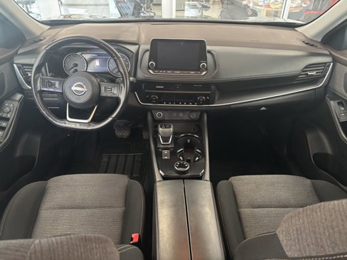 Used 2022 Nissan Rogue S image 19