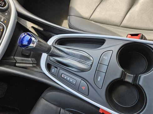 Used 2017 Chevrolet Volt LT image 25