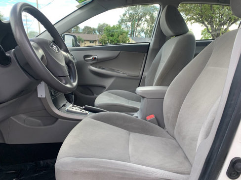 Used 2010 Toyota Corolla LE image 7