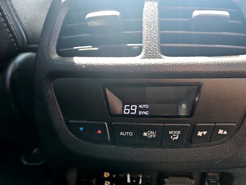 Used 2017 Honda Pilot Touring image 15