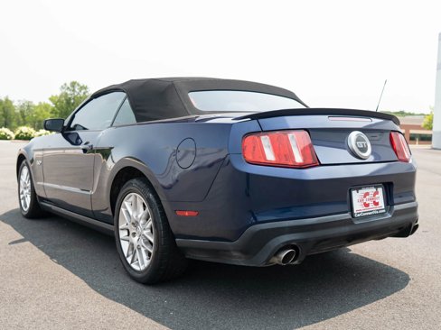 Used 2012 Ford Mustang GT Premium image 4