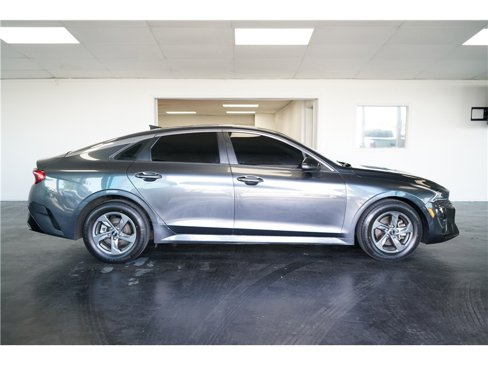 Used 2021 Kia K5 LXS image 8