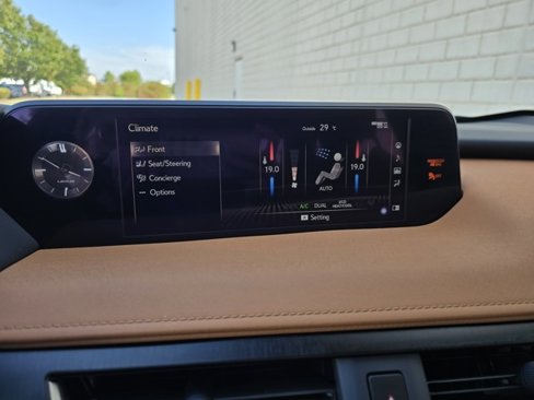 Used 2020 Lexus UX 250h w/ Luxury Package image 51