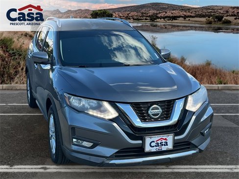 Used 2018 Nissan Rogue SV w/ Premium Package image 1