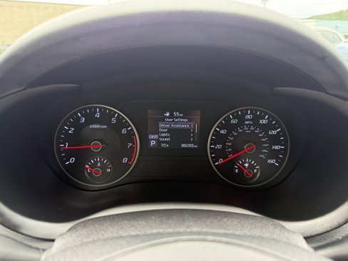 Used 2019 Kia Stinger image 14