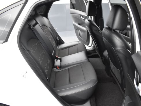 Used 2023 Kia Forte GT-Line image 8
