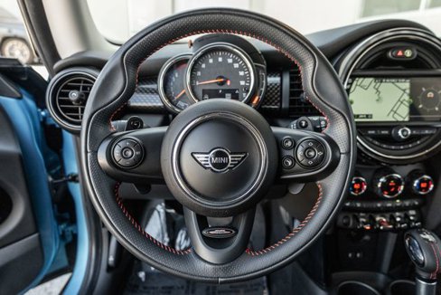 Used 2019 MINI Cooper S image 9