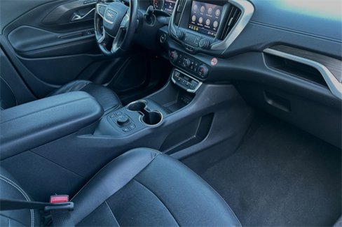 Used 2022 GMC Terrain SLT image 19