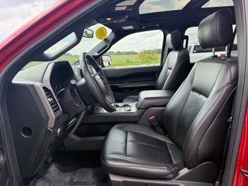 Used 2020 Ford Expedition Max XLT w/ Equipment Group 202A image 5