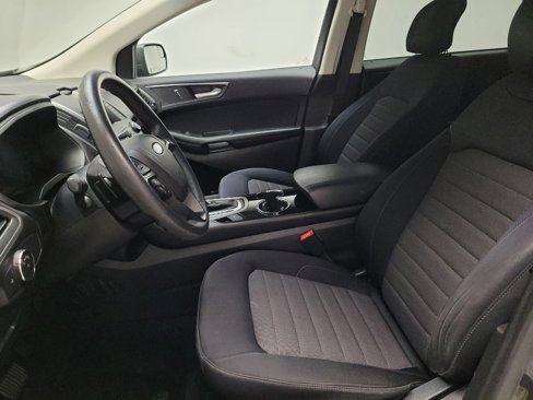 Used 2017 Ford Edge SE image 17