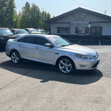 Used 2010 Ford Taurus SHO image 7