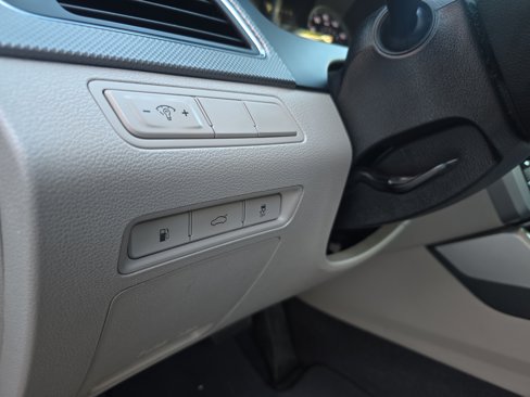 Used 2016 Hyundai Sonata SE image 15
