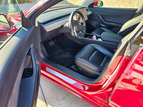 Used 2018 Tesla Model 3 Long Range image 5