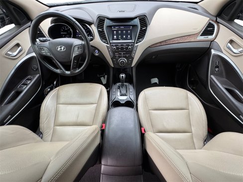 Used 2017 Hyundai Santa Fe Limited image 10
