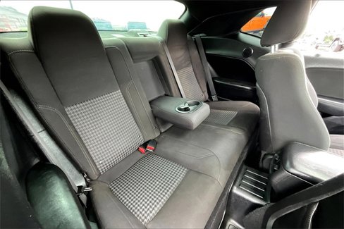 Used 2019 Dodge Challenger SXT w/ Driver Convenience Group image 23