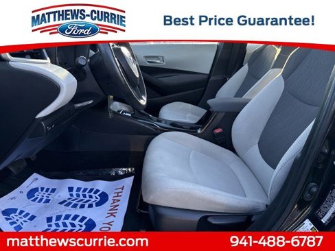 Used 2021 Toyota Corolla LE image 9