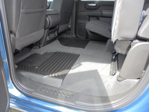 New 2025 Chevrolet Silverado 2500 Custom w/ Custom Value Package image 10
