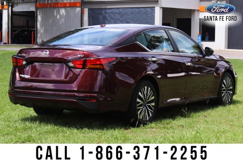 Used 2023 Nissan Altima 2.5 SV image 8