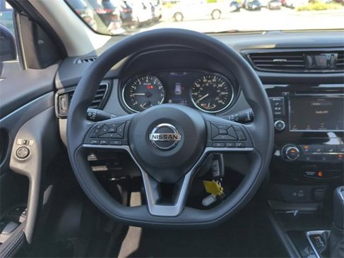 Certified 2021 Nissan Rogue Sport S image 19