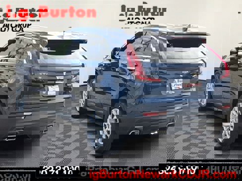 Used 2022 Cadillac XT4 Luxury w/ Cold Weather Package image 4