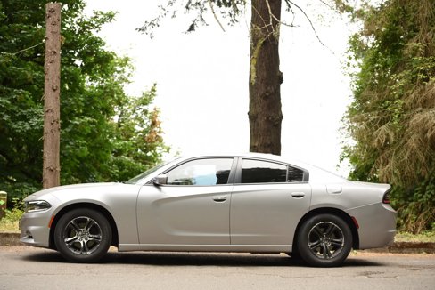Used 2015 Dodge Charger SE w/ Popular Equipment Group image 2