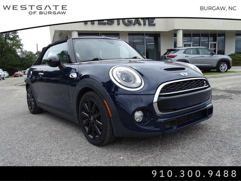 Used 2017 MINI Cooper S image 2