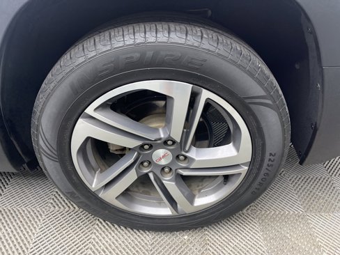 Used 2019 GMC Terrain SLT image 19