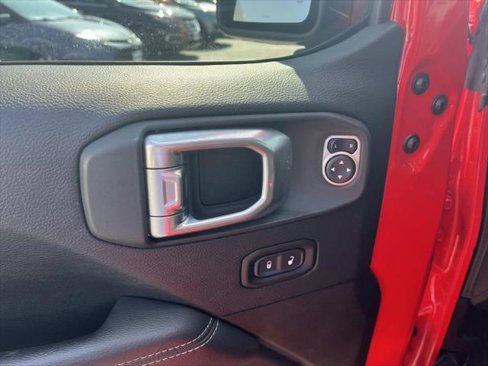 Certified 2019 Jeep Wrangler Unlimited Sahara image 14