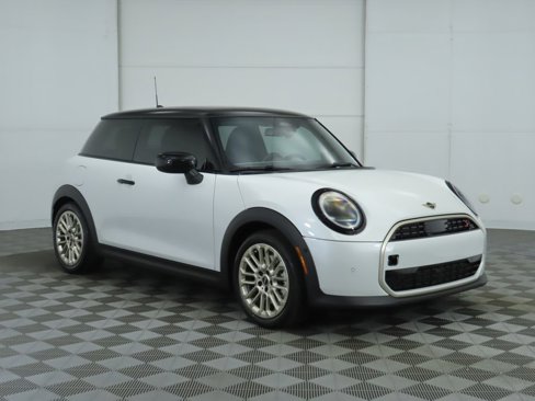 Used 2025 MINI Cooper S image 4