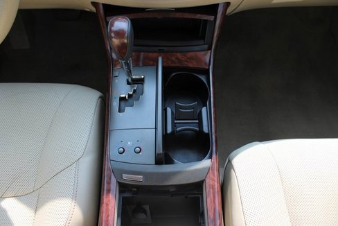 Used 2012 Toyota Avalon Limited image 22