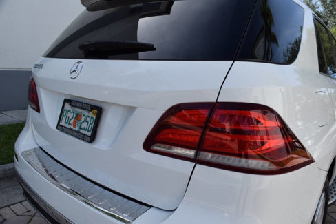 Used 2016 Mercedes-Benz GLE 350 w/ Premium Package image 22