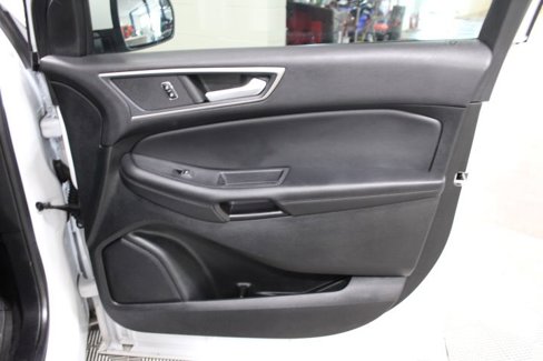 Used 2022 Ford Edge SEL image 22