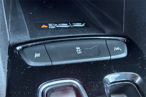 Used 2022 Chevrolet Bolt EUV Premier w/ Sun & Sound Package image 31