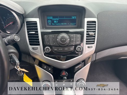 Used 2014 Chevrolet Cruze LT image 17
