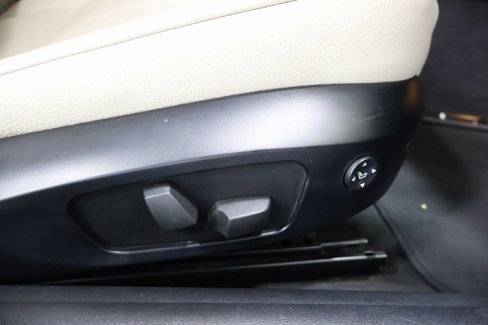 Used 2011 BMW 335i Coupe image 22