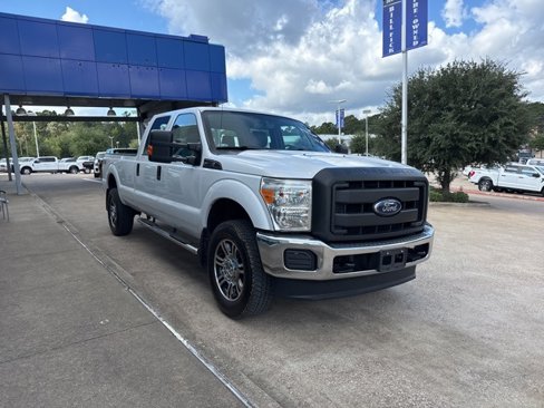 Used 2015 Ford F350 XL image 2