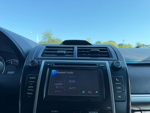 Used 2013 Toyota Camry SE image 12