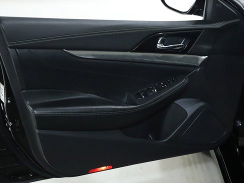 Used 2021 Nissan Maxima 3.5 SV w/ Floor Mat Group image 15
