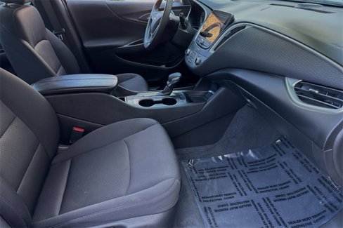 Used 2022 Chevrolet Malibu LT image 14