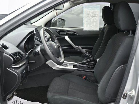 Used 2022 Mitsubishi Eclipse Cross LE image 14