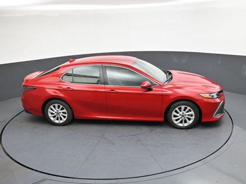 Used 2024 Toyota Camry LE image 20