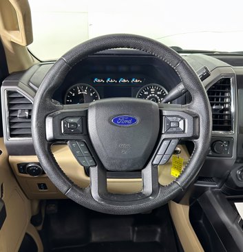 Used 2015 Ford F150 XLT w/ Equipment Group 302A Luxury image 9