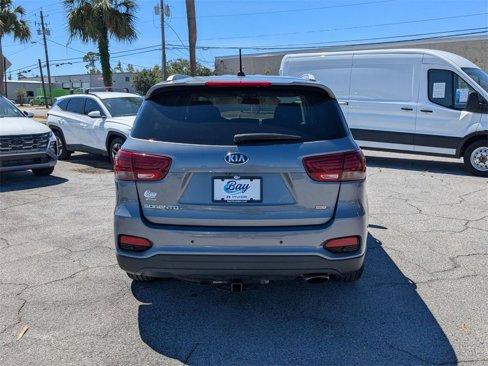 Used 2020 Kia Sorento LX w/ LX I4 Convenience Package image 7