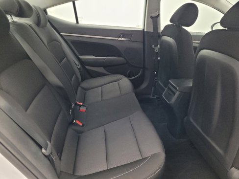 Used 2018 Hyundai Elantra SEL image 19