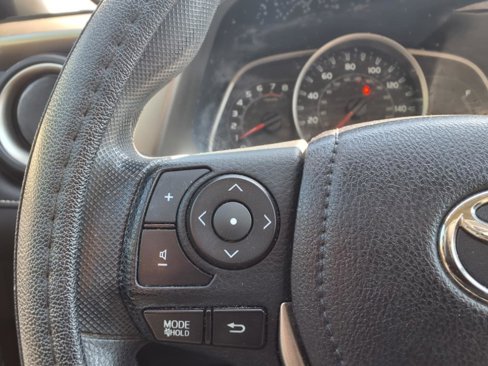 Used 2015 Toyota RAV4 XLE image 16