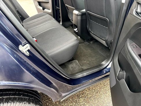 Used 2017 Chevrolet Equinox LT w/ Convenience Package image 30