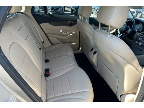 Used 2022 Mercedes-Benz GLC 300 image 17