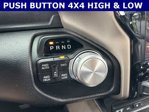 Used 2019 RAM 1500 Laramie image 17