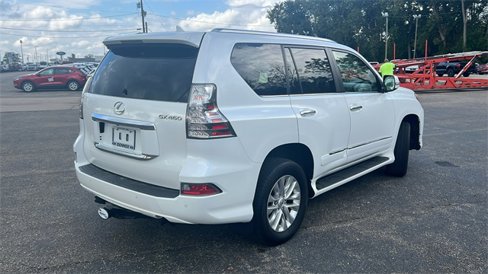 Used 2015 Lexus GX 460 image 4