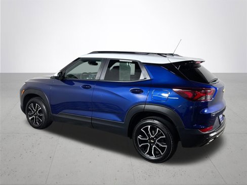 Used 2022 Chevrolet TrailBlazer ACTIV w/ Technology Package image 8